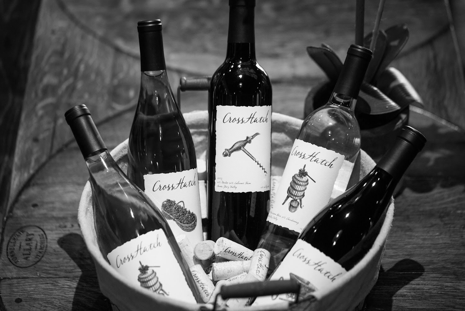 CrossHatch Winery Artisan Wine Club